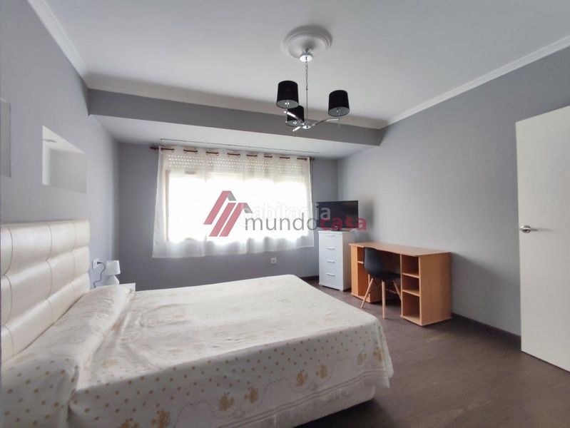 Foto 36170fb1-7484-4f56-b8a0-9c54beb21572. Rent flat in Zona Ultramar Ferrol