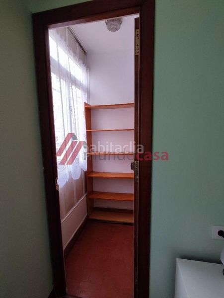 Foto 73401cc6-0a94-42fb-98dc-f57fa799c279. Rent flat in Zona Ultramar Ferrol