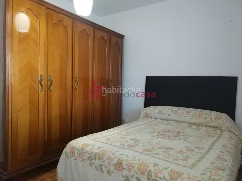 Foto 5e98d9d5-d111-495c-997e-da9a0163fb96. Piso en castelao 2 en Caranza Ferrol