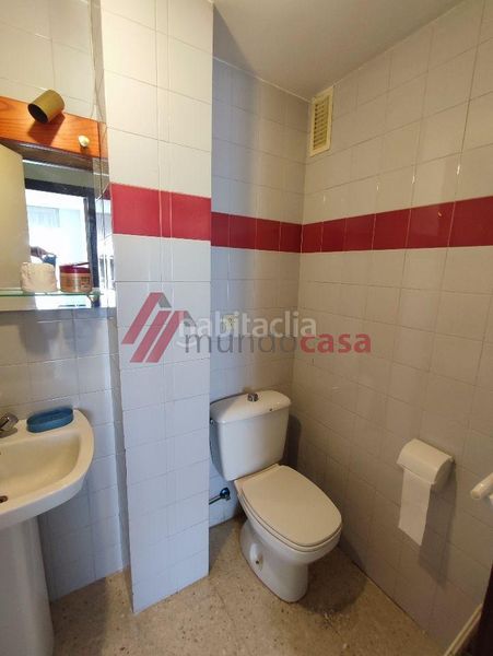 Foto 8f258538-394e-4de9-acad-297f445e393a. Rent flat with heating in Centro Ferrol
