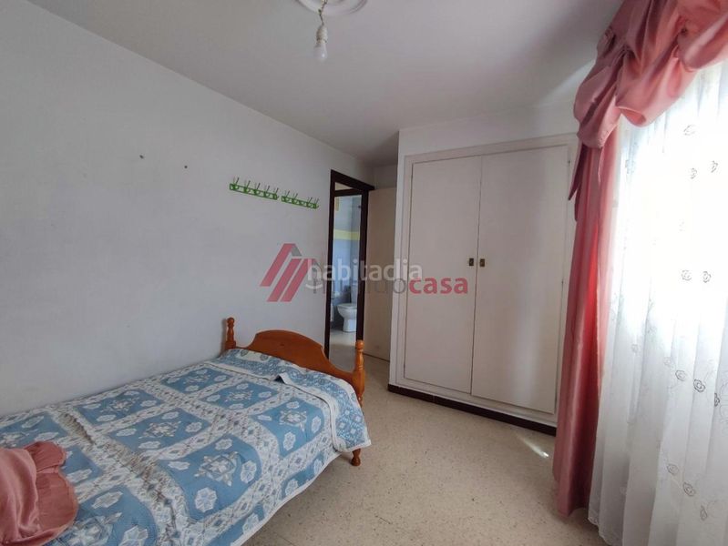 Foto bb5aeab3-ca2b-447a-88ec-a99076aca283. Rent flat with heating in Centro Ferrol