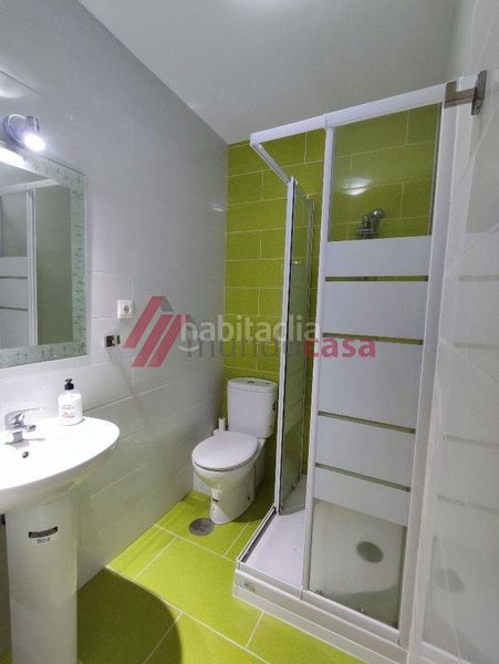 Foto 578bd177-870e-46b1-a4c3-50f22be4bd4d. Lloguer pis amb calefacció a Centro Ferrol