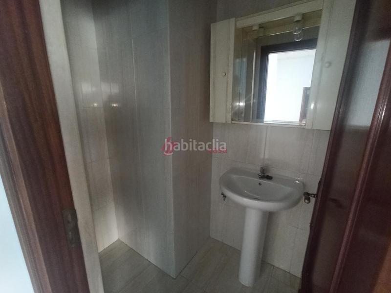 Foto 04050faa-5448-4323-883f-6fc897789525. Alquiler local comercial en Esteiro Ferrol