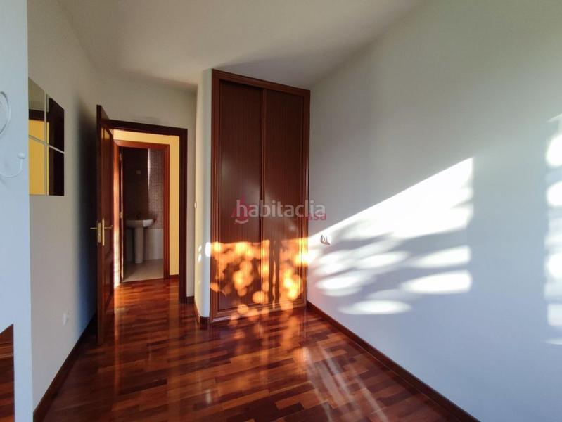 Foto a5319808-399d-49e8-ac3e-ccf29f0b68ff. Etagenwohnung mit heizung parking in Alto del Castaño Narón