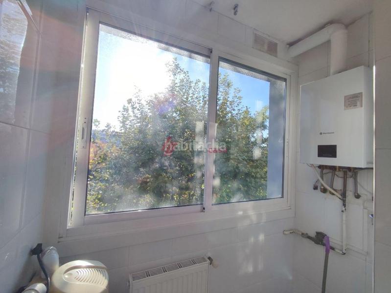 Foto 35245d4c-ea76-4c48-9155-7af82ba266f0. Flat with heating parking in Alto del Castaño Narón