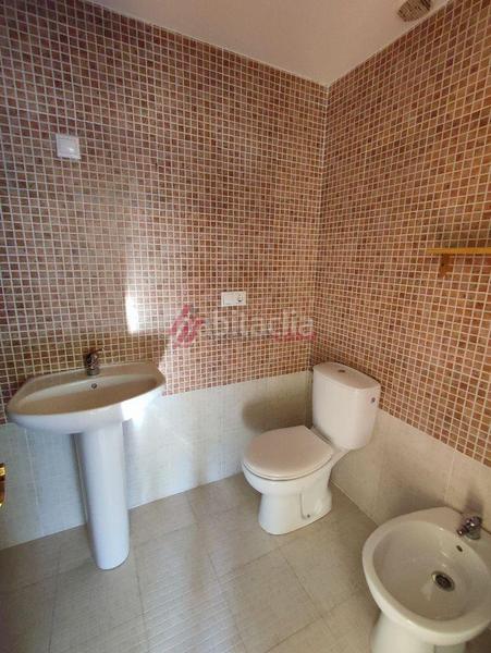 Foto 95ec072b-da1e-4f7a-ba72-774c67b2591d. Flat with heating parking in Alto del Castaño Narón