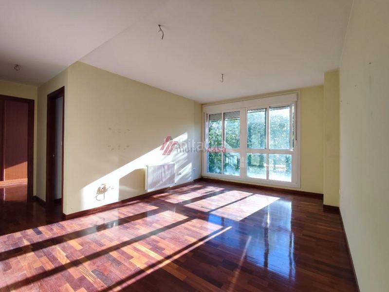 Foto 976ccf4f-4dd5-47e8-b90c-db9829705887. Pis amb calefacció aparcament a Alto del Castaño Narón