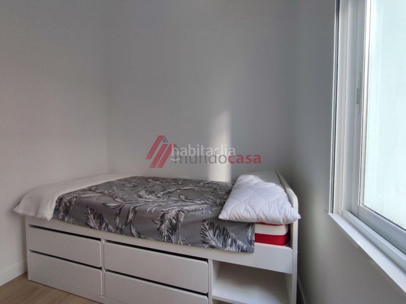 Foto 1d5ada08-5a60-4a1c-a32d-c09e7e30ef3a. Rent flat with heating in Centro Ferrol