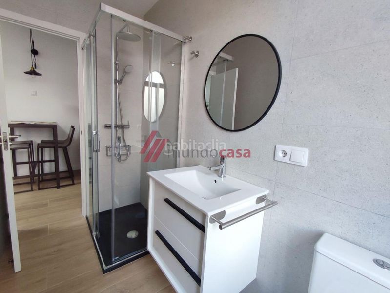 Foto 203c28ed-1d5c-4cd3-a83b-606c07533546. Rent flat with heating in Centro Ferrol