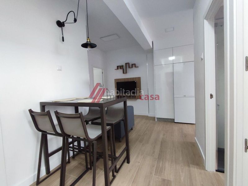 Foto d78234c6-7169-4945-b24e-e9b8f9994ffb. Rent flat with heating in Centro Ferrol