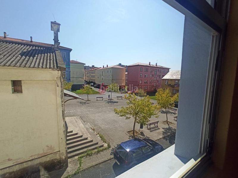 Foto d03b6a23-9358-405c-86db-c000ecfd020c. Etagenwohnung in Caranza Ferrol