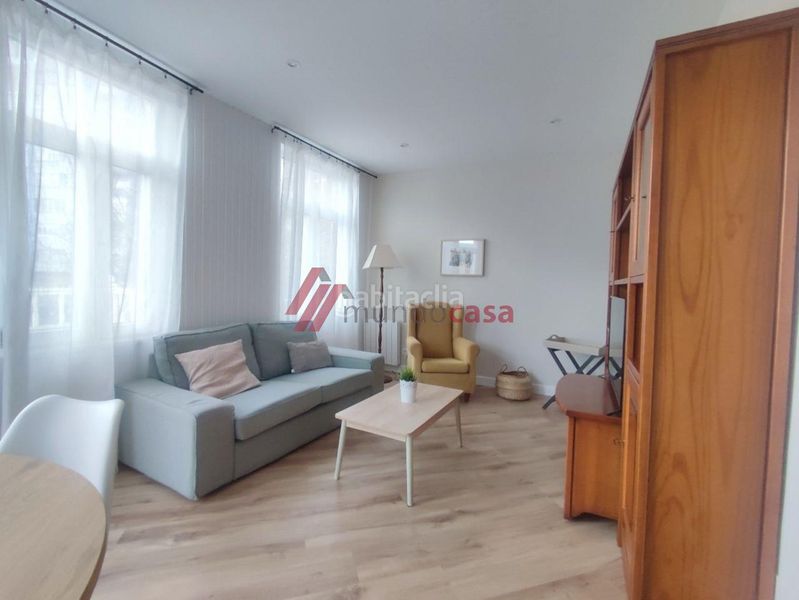 Foto 30f47299-cc79-4a94-88c7-29036f17f08d. Rent flat with heating in Porta Nova Ferrol
