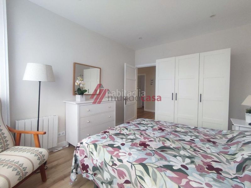 Foto 828cee1e-5aa9-48d8-bac4-b30d2fc576c5. Rent flat with heating in Porta Nova Ferrol