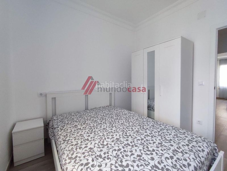 Foto 04e90ffc-eff0-409f-a28a-7b8f0b4b0769. Rent flat with heating in Centro Ferrol