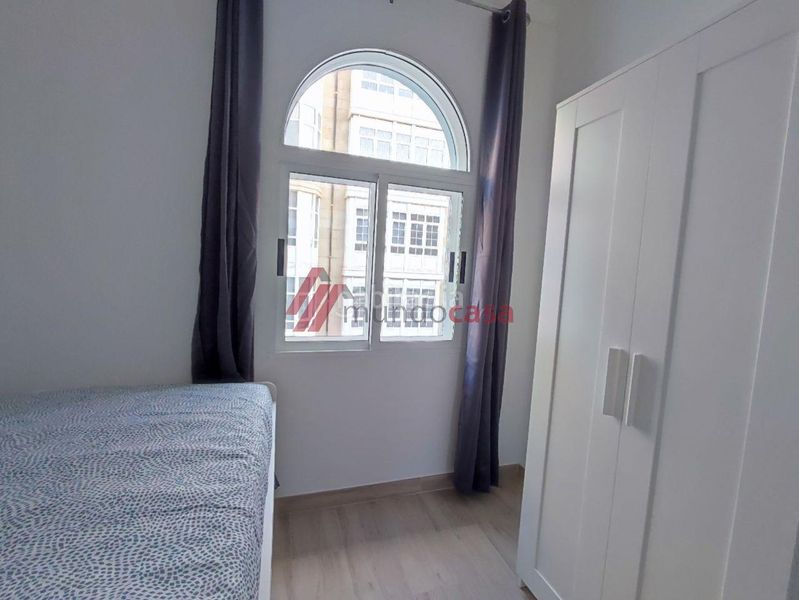 Foto 1ef8378d-9f83-489d-b1a5-17531a7400f2. Rent flat with heating in Centro Ferrol