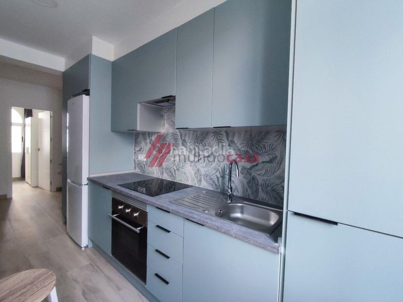 Foto 287036c2-fb2a-4b7a-9b4c-1040ac8ce151. Rent flat with heating in Centro Ferrol