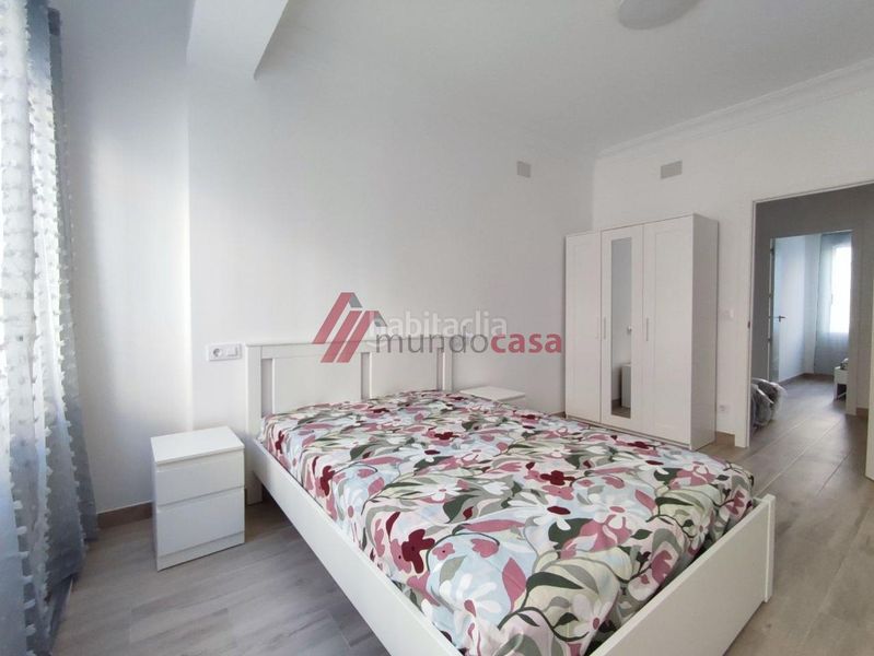 Foto 39a0adf6-5d09-4f99-9800-d16aeda5e4e4. Rent flat with heating in Centro Ferrol