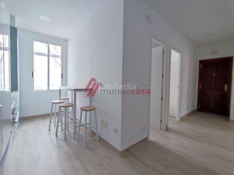 Foto fadf5fb9-7536-424f-9eab-035d36f575d8. Rent flat with heating in Centro Ferrol