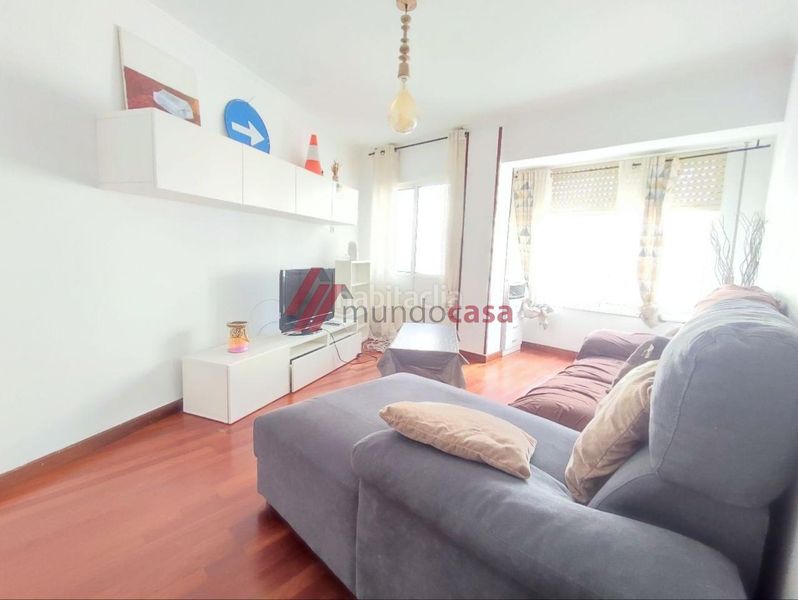 Foto 88f0f498-516d-4e58-ae54-77963899d285. Rent flat in Fajardo Ferrol