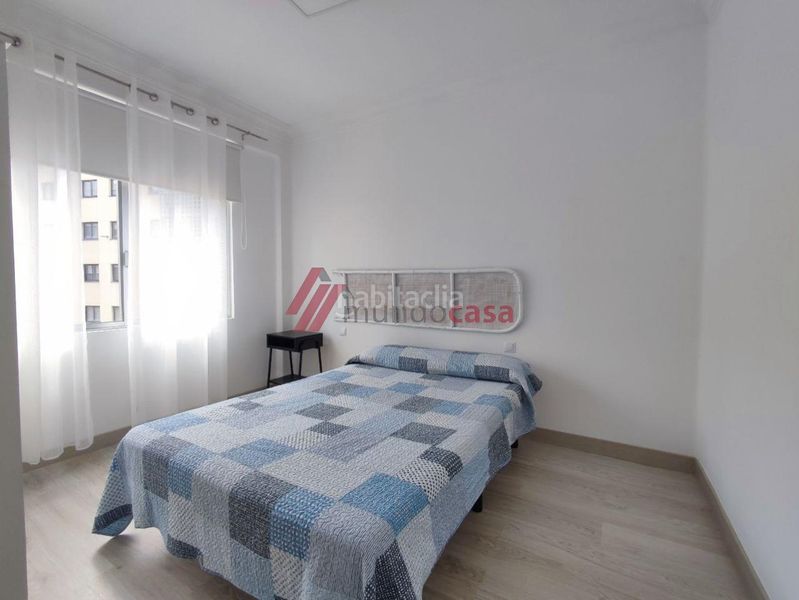 Foto 25ea37a0-8a62-4c4a-969d-dc003dc465f7. Rent flat with heating in Centro Ferrol