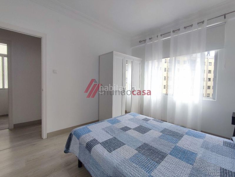 Foto 50d358eb-87ec-4066-b563-f21dc511b188. Rent flat with heating in Centro Ferrol