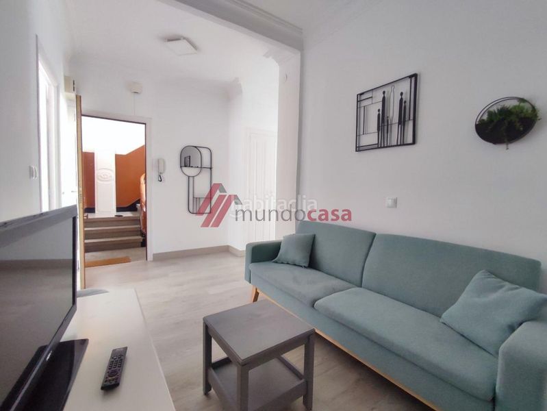 Foto ee426fa8-c5c7-4e98-9875-b756e1cb9e52. Rent flat with heating in Centro Ferrol