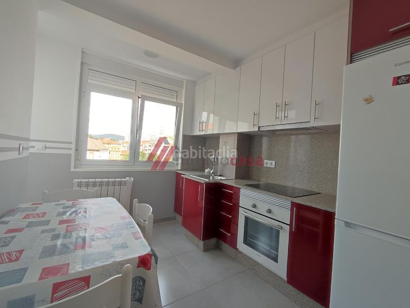 Foto 28bd029c-76b7-46d2-8d9b-7a682407e705. Lloguer pis amb calefacció a Centro Ferrol