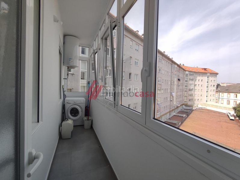 Foto dcde4b5b-d31e-47c9-8ef6-6b98b8d357d2. Lloguer pis amb calefacció a Centro Ferrol