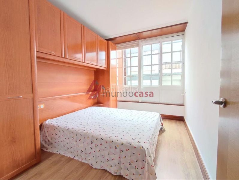 Foto b70bcd5d-f982-4a26-9fe1-1bd6a7c23553. Alquiler piso en Centro Ferrol