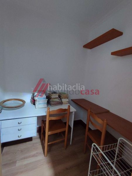 Foto ddbcef0a-4469-4292-8d7b-8f72ba277820. Alquiler piso en Centro Ferrol