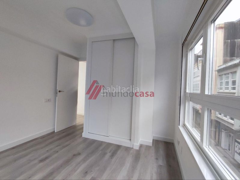 Foto 7cd50cb2-e64f-4ff3-9c0a-9373fd4d27fe. Pis a Centro Ferrol