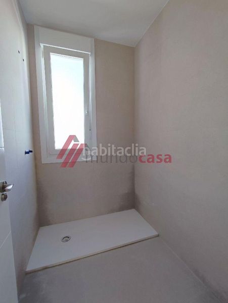 Foto 61f9f1dc-1271-4628-aaf8-3f464cf446ab. Pis a Zona Ultramar Ferrol