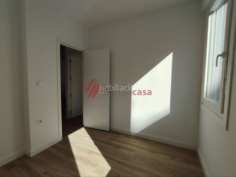 Foto 99cf5141-be4a-4f99-b847-043420f8020b. Pis a Zona Ultramar Ferrol