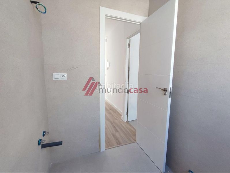 Foto 9a7c1c0c-bb14-4d25-b7c2-d7f13be7250f. Pis a Zona Ultramar Ferrol