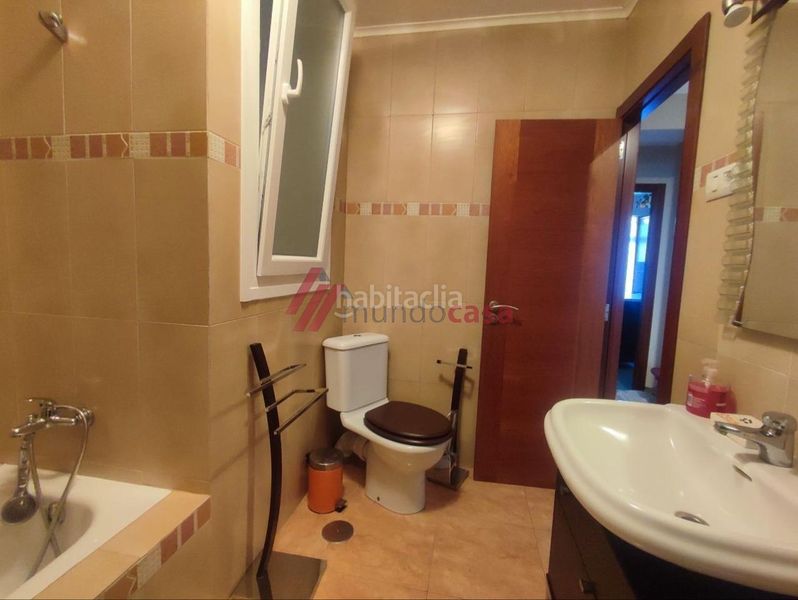 Foto 9b57d6dd-ae37-4fbe-b9bb-b6ed011e947f. Lloguer pis a Porta Nova Ferrol
