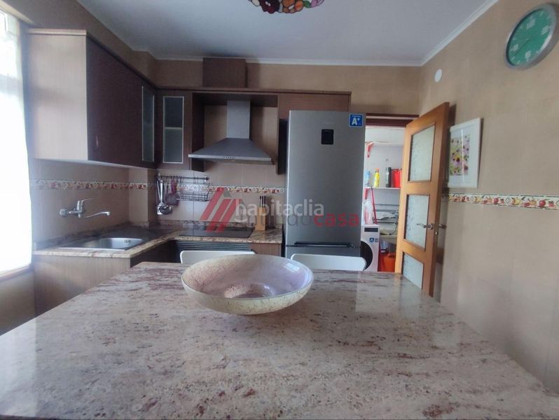 Foto eaba1d43-e3f6-4be0-8e2d-c696490e0059. Lloguer pis a Porta Nova Ferrol