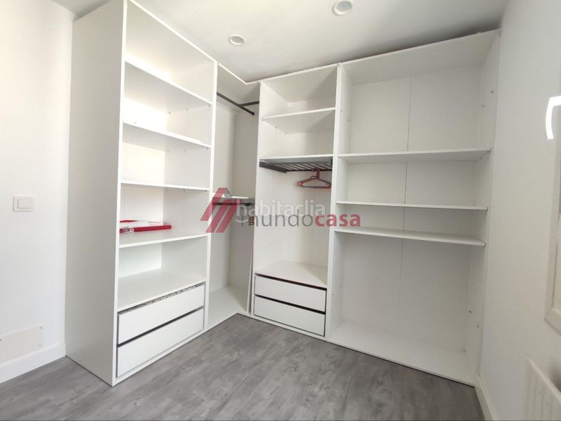 Foto f41b82a5-e2f6-4bc9-8289-2fef46b6e4de. Pis amb calefacció aparcament a Caranza Ferrol