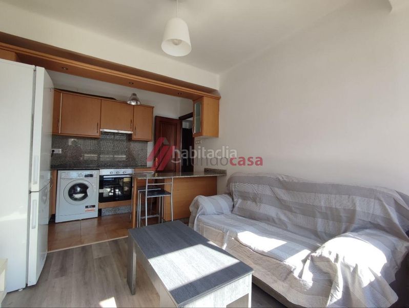 Foto 8a2bd88d-b1de-4520-b2ca-94263a1520a3. Lloguer pis a Centro Ferrol
