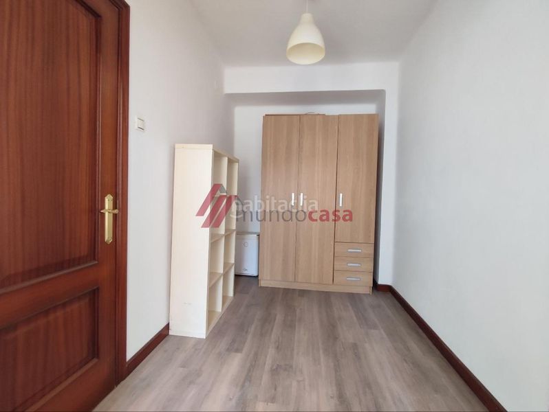 Foto 9a75fad6-23e0-42c1-a092-37b4aebd782c. Lloguer pis a Centro Ferrol