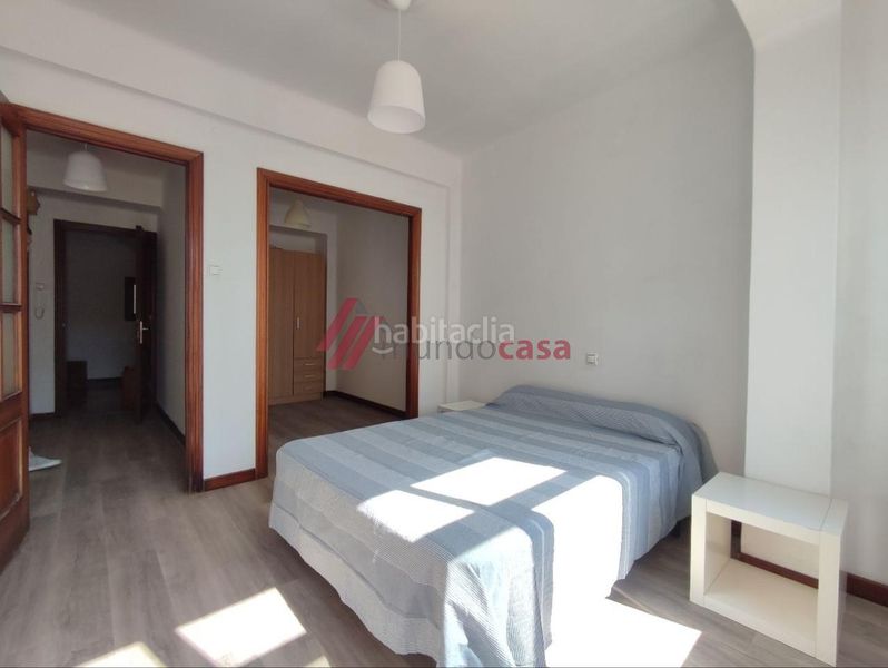 Foto e4f14857-5c1f-47c1-aa3f-bd57ab51bd57. Lloguer pis a Centro Ferrol