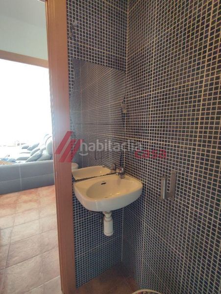 Foto 6a1da523-4e57-458a-9ea3-f2b3c71502a5. Lloguer pis amb calefacció a Caranza Ferrol