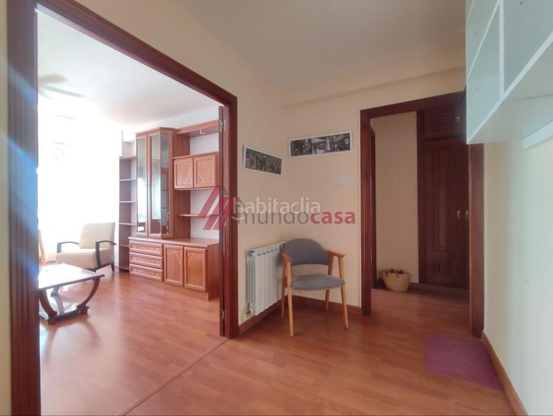 Foto 00b20d3b-0d2b-47cc-88fb-e0d05d7130c3. Rent flat with heating in Centro Ferrol