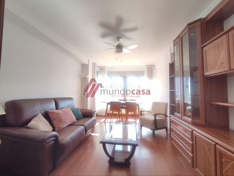 Foto 30c003d0-dd01-4d59-ba60-ba40c496f559. Rent flat with heating in Centro Ferrol