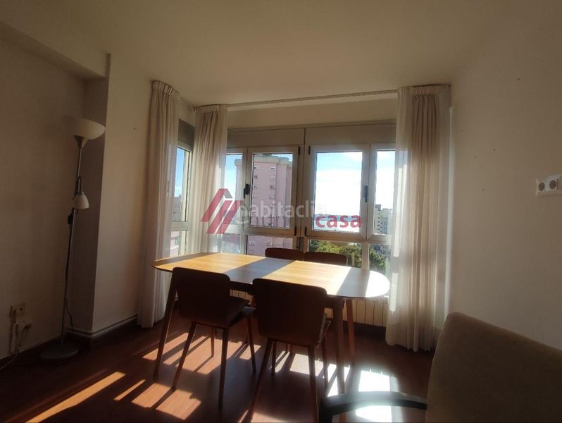 Foto e7344014-c629-4bc4-9136-1d7b29ce5c28. Rent flat with heating in Centro Ferrol