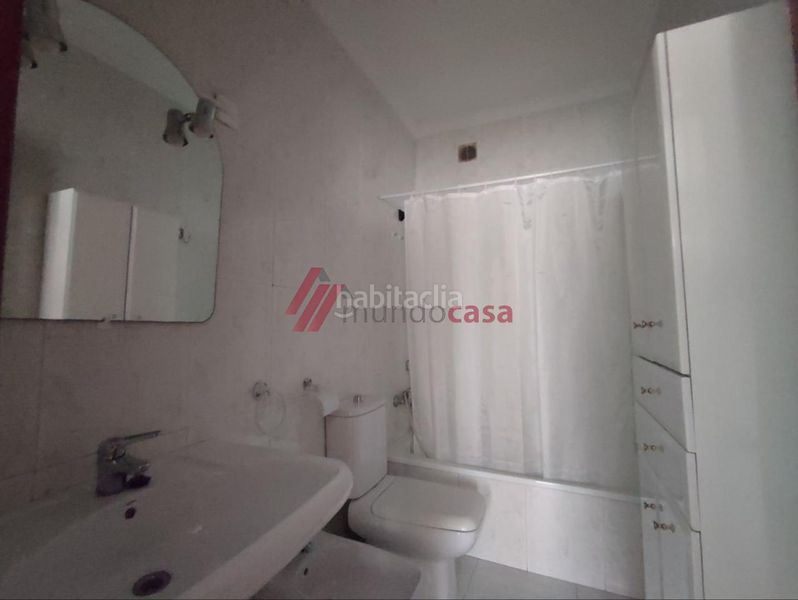 Foto 7e57bb21-c790-4526-a6fe-5e10170eabec. Rent flat with heating in Centro Ferrol