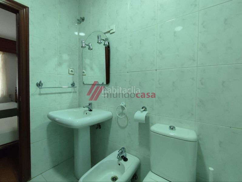 Foto 81fddf19-452a-4942-aba3-999712f17ba4. Rent flat with heating in Centro Ferrol