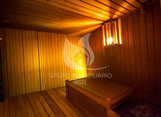 Xalet  Carrer músic pau casals 5. Chalet ideal para vivir dos o tres familias