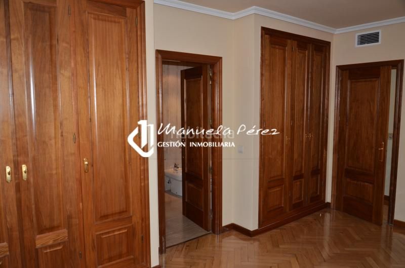 Foto 32109b29-d86d-4097-8759-15339cd1d6e8. Flat with heating parking in Ruta de la Plata Cáceres