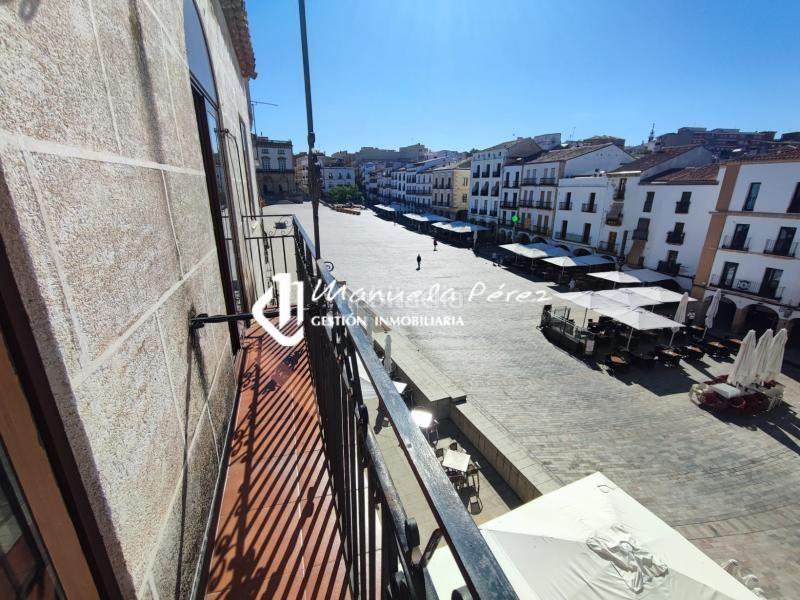 Foto 7b2e6b1a-6e88-493b-a080-43a980b9946e. Appartement avec chauffage dans Casco Antiguo Cáceres