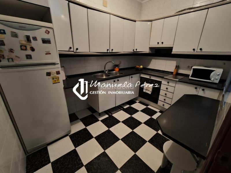 Foto cf59fb58-02cf-4ec9-84ed-d9626d1cf4ef. Appartamento in Casco Antiguo Cáceres